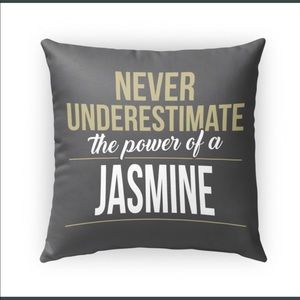 Meet your Posher, Jasmine